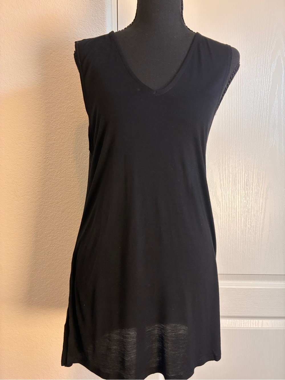 Piko 1988 Black V-Neck Tank Tunic